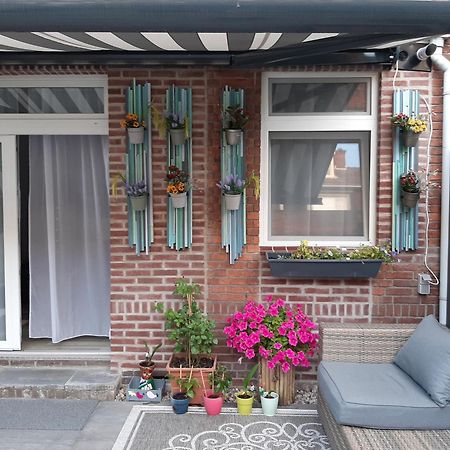 Nergens Apartment Rotterdam Bagian luar foto